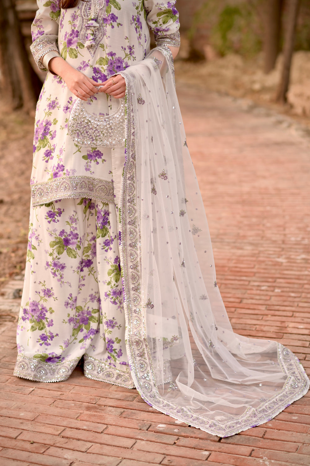 3 Piece Stitched Lawn Suit - Ready To Wear